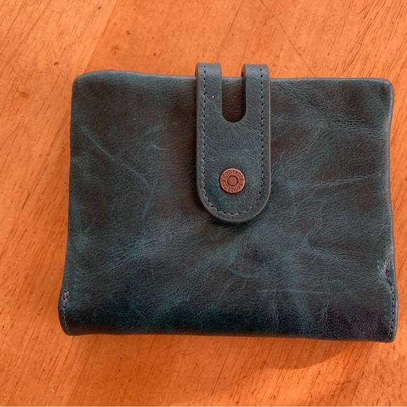 Men’s RFID wallet teal blue with air tag slot NWOT - Picture 8 of 10